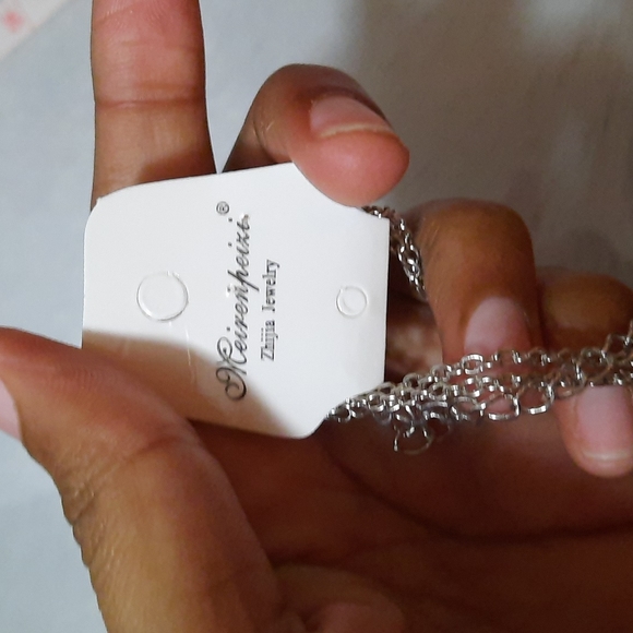 Couples Necklace - Picture 9 of 9